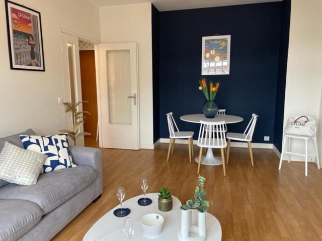 Le 21 Apartamento Épernay Exterior foto